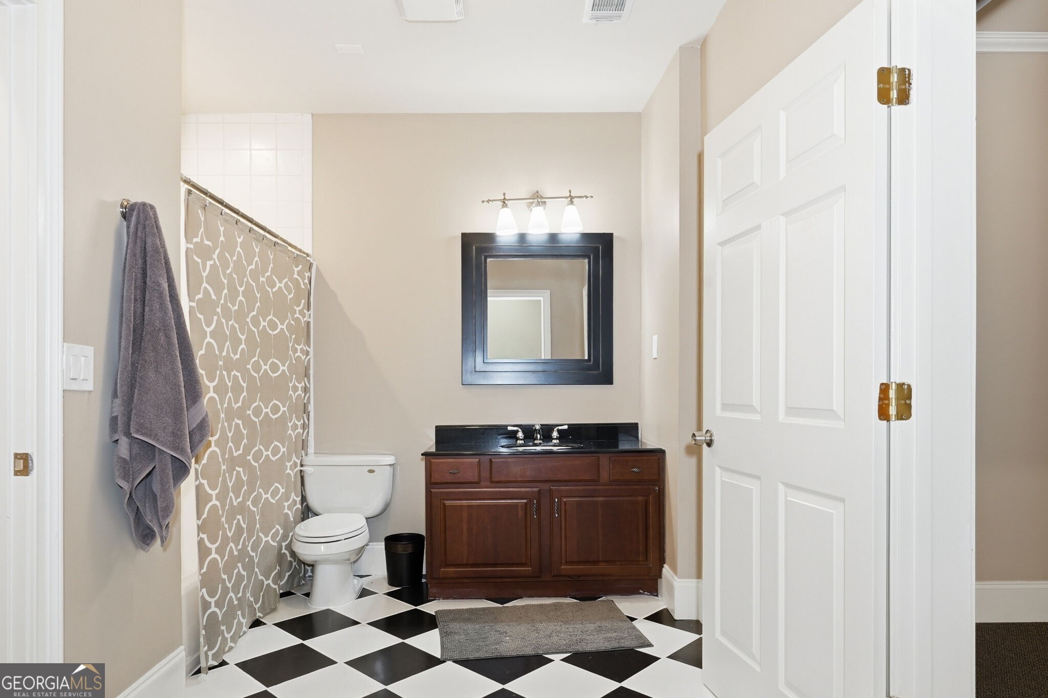 2718 Henderson Summit