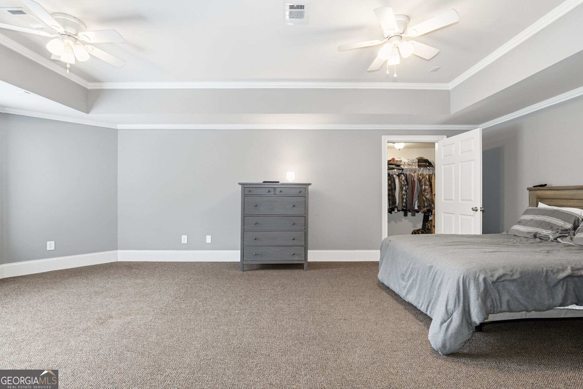 2718 Henderson Summit