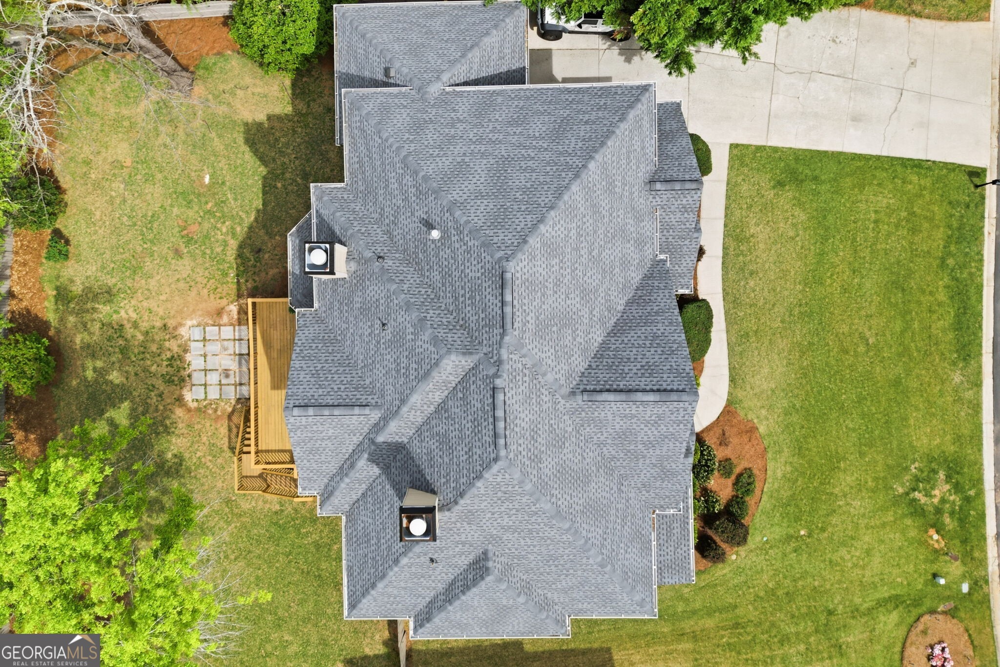 2718 Henderson Summit