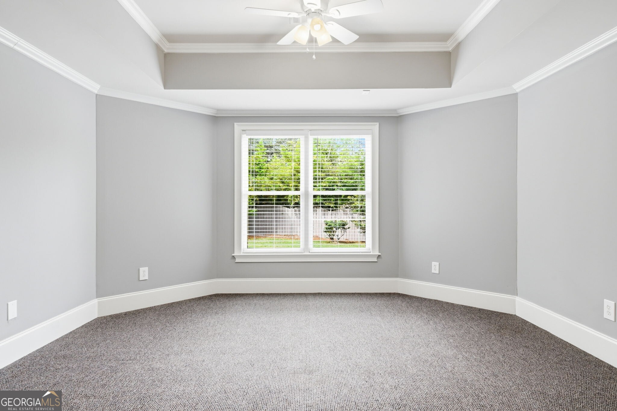 2718 Henderson Summit