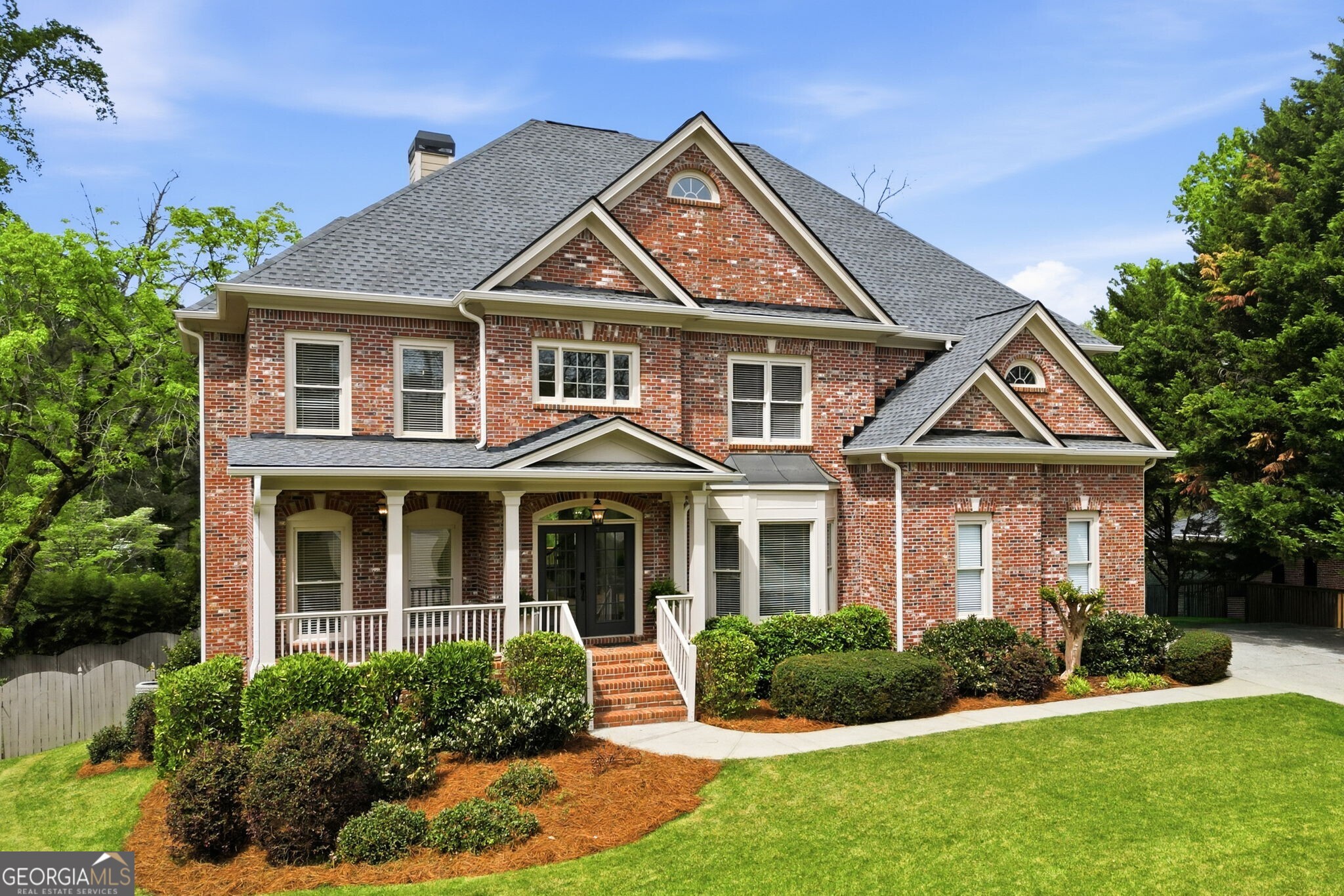 2718 Henderson Summit