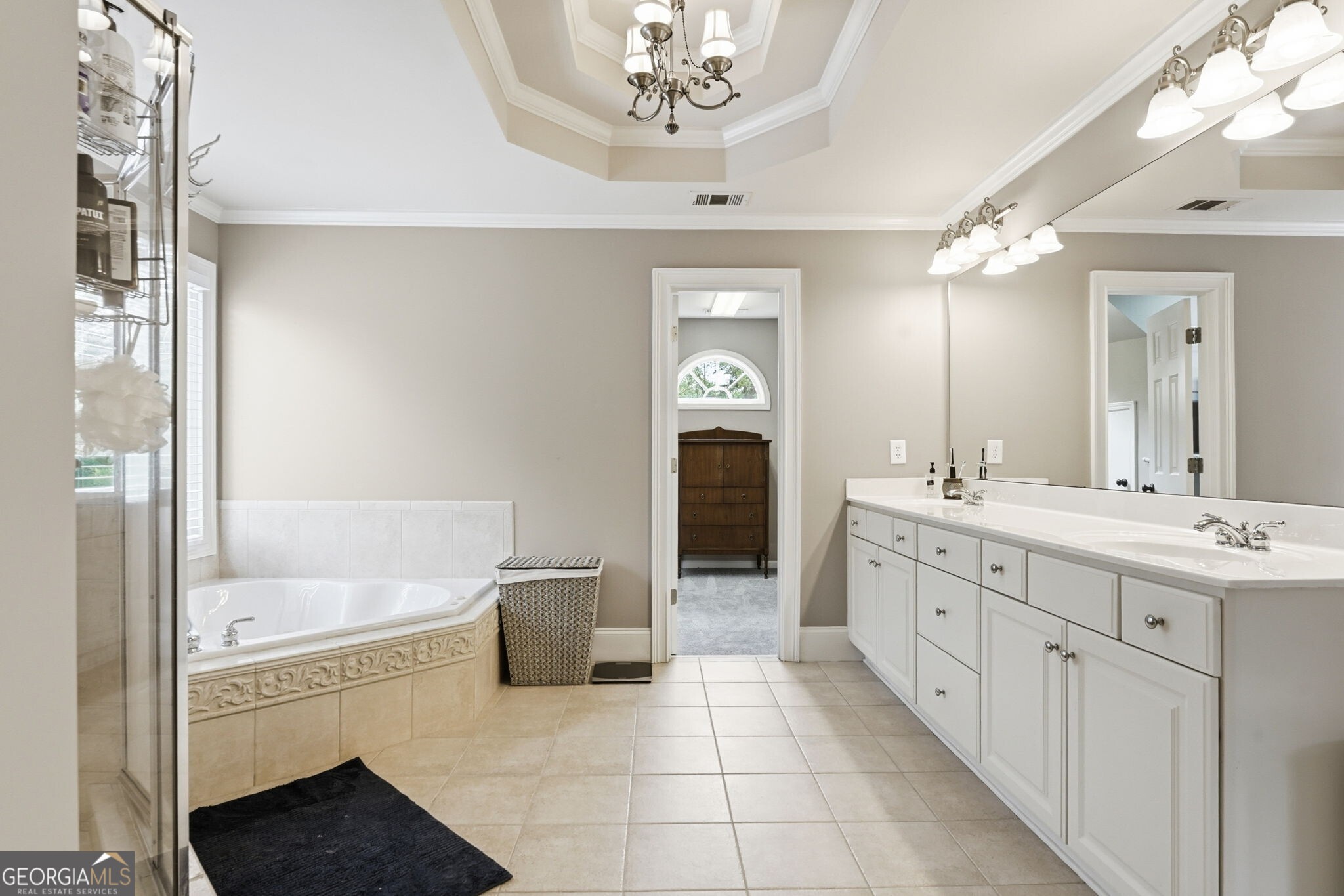 2718 Henderson Summit