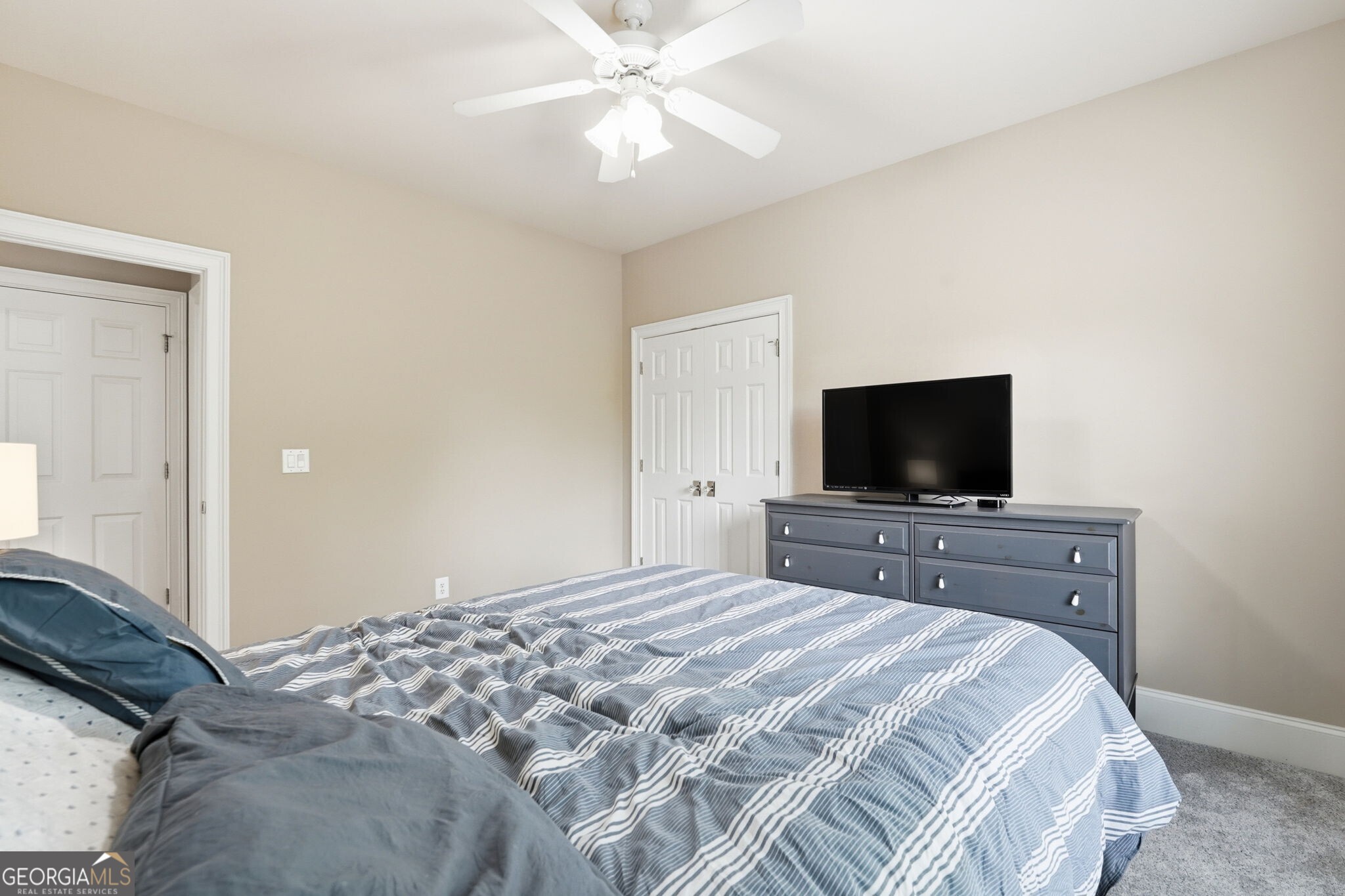 2718 Henderson Summit