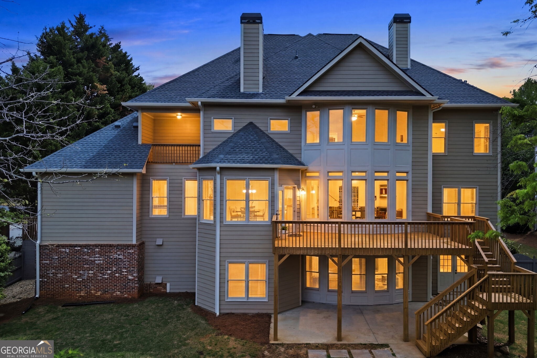 2718 Henderson Summit