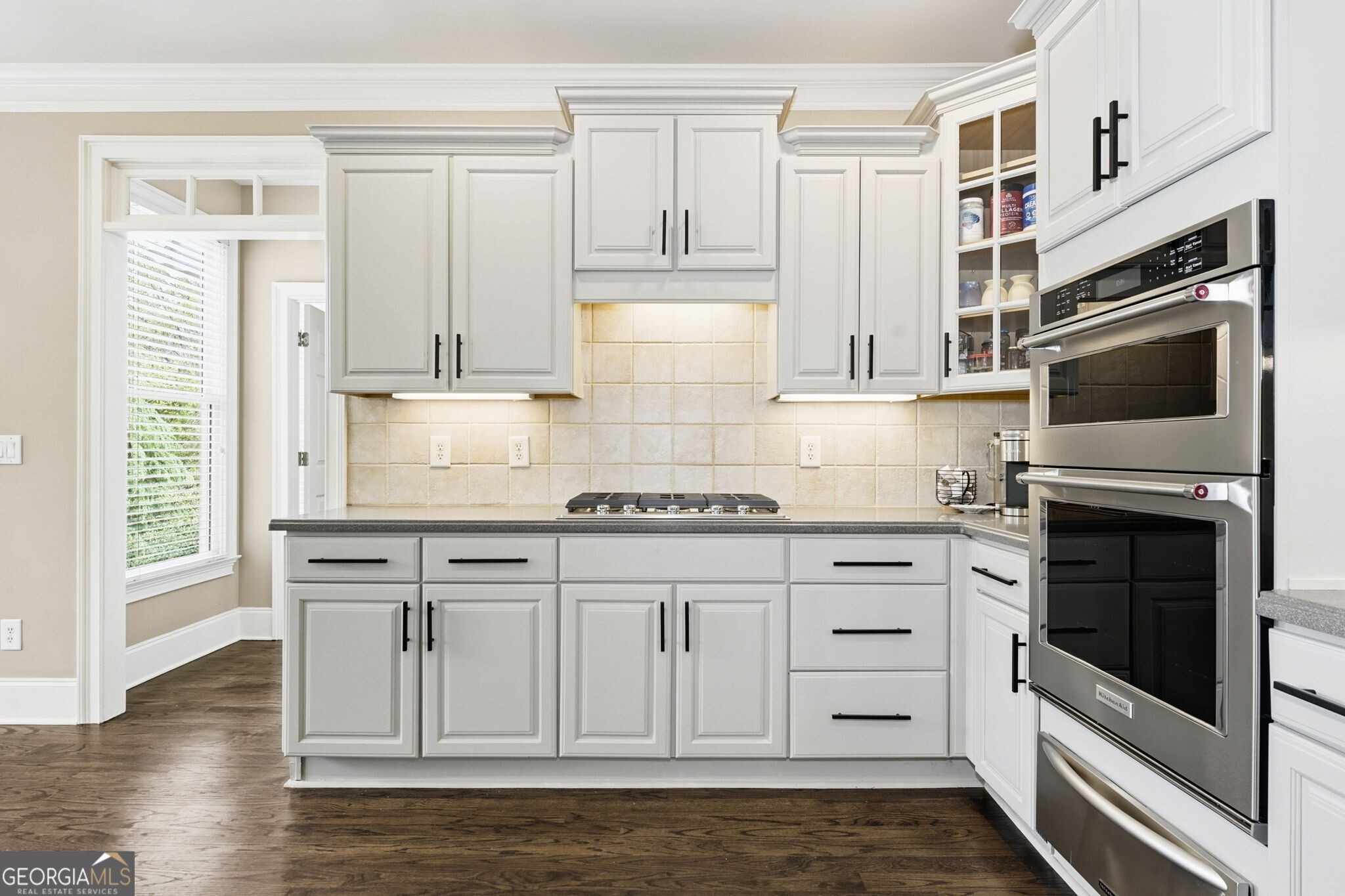 2718 Henderson Summit