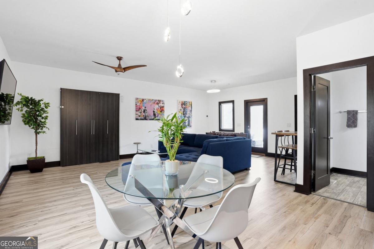 1076 Center Street NW