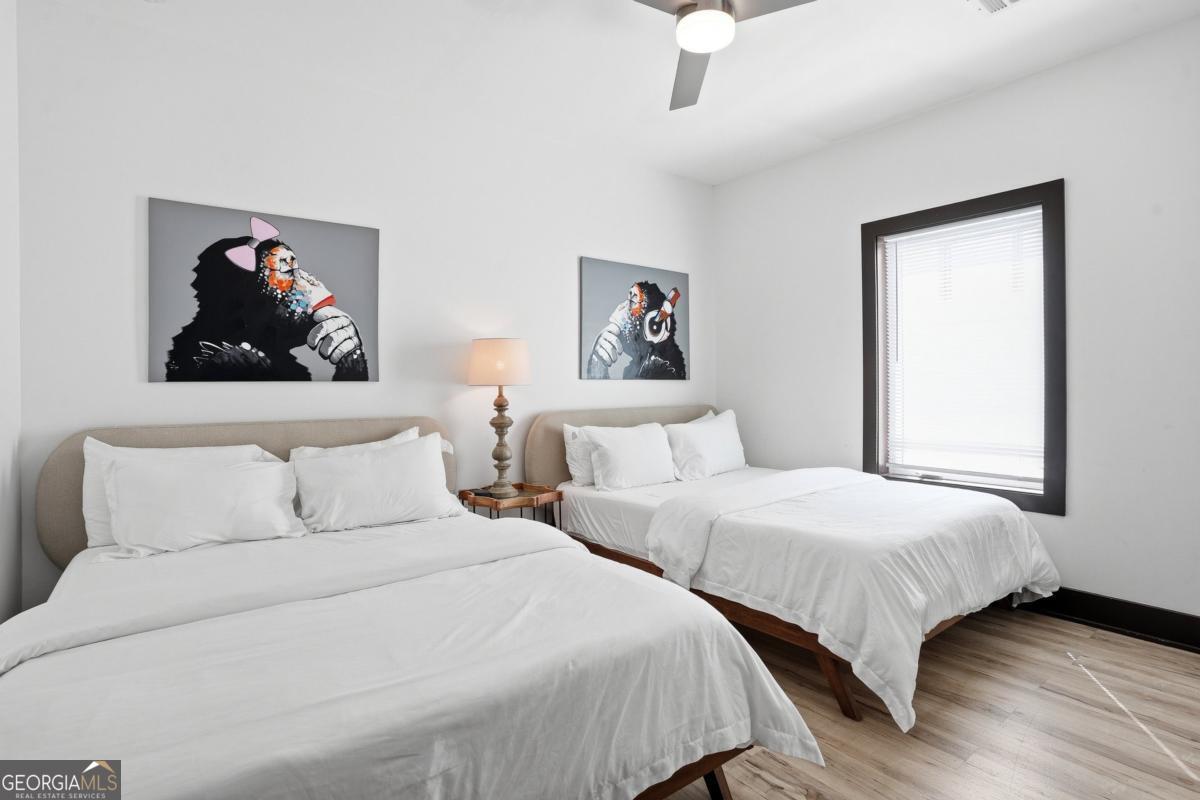 1076 Center Street NW