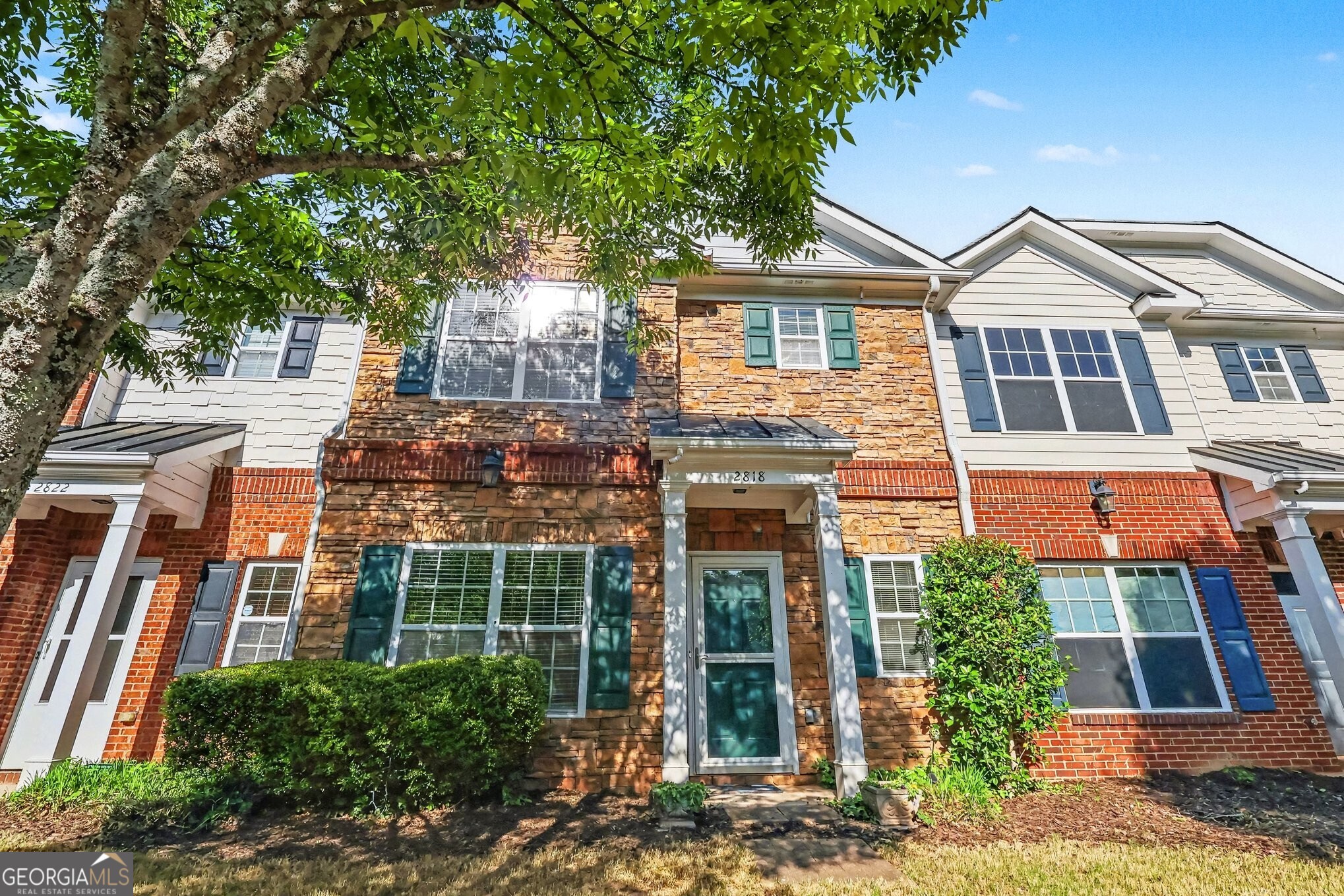 2818 Village Trace