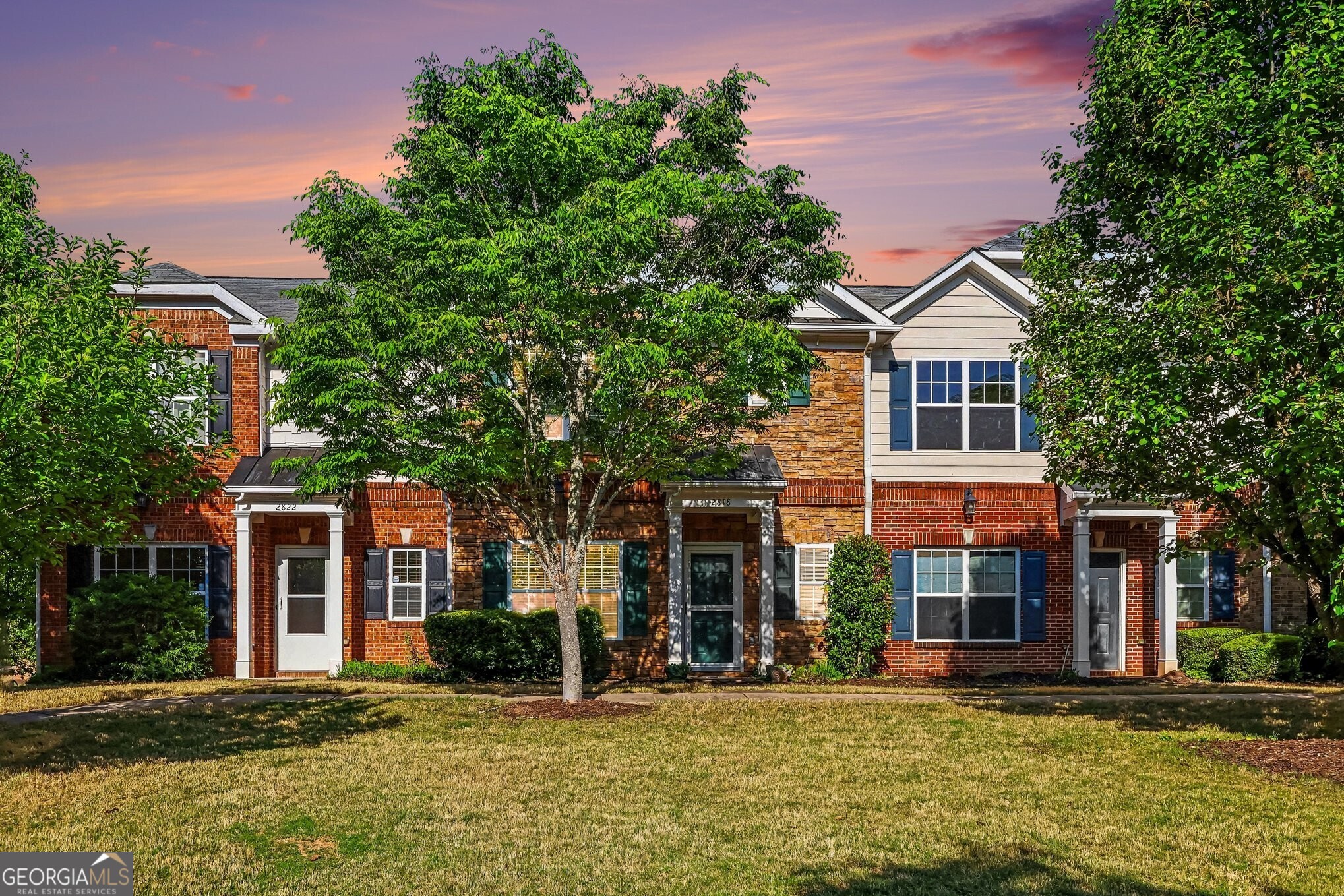2818 Village Trace