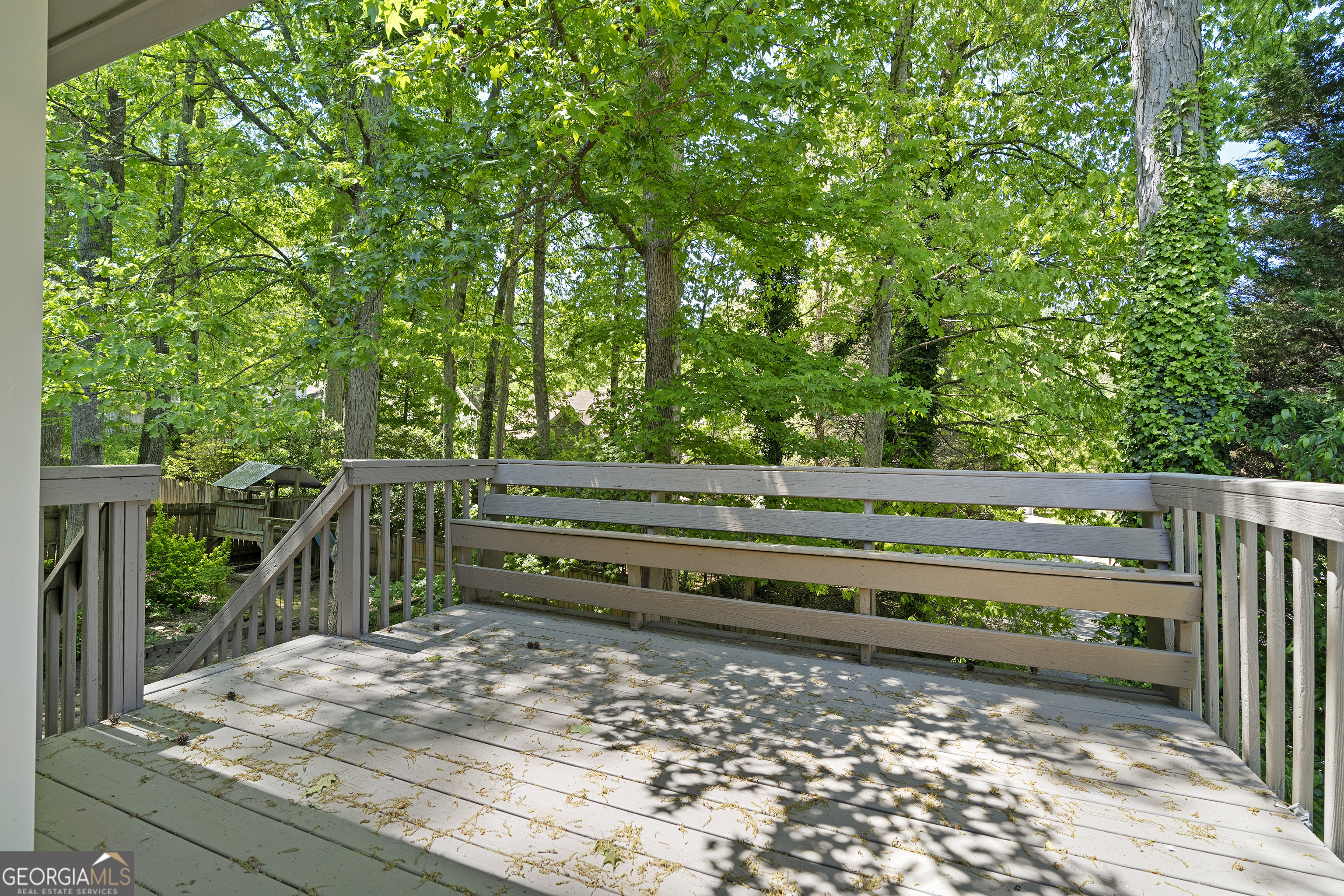 870 Long Branch Circle