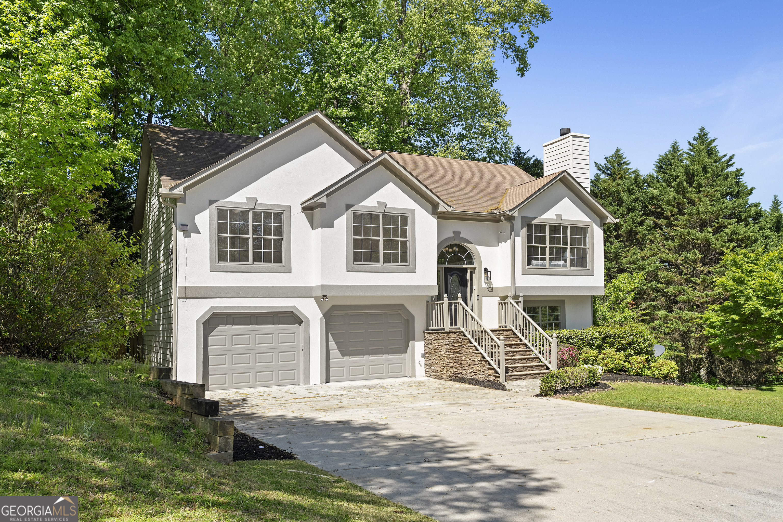 870 Long Branch Circle