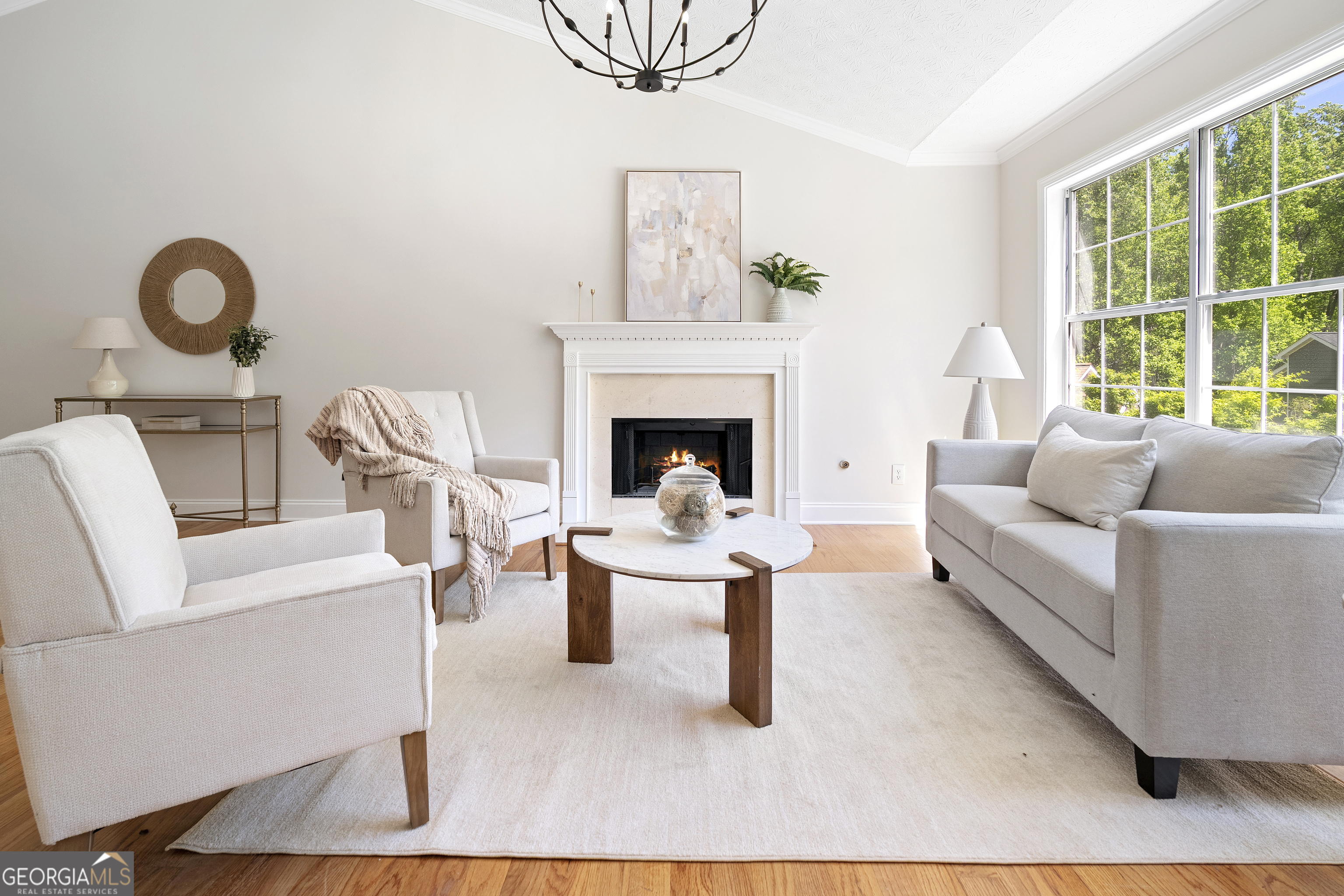 870 Long Branch Circle