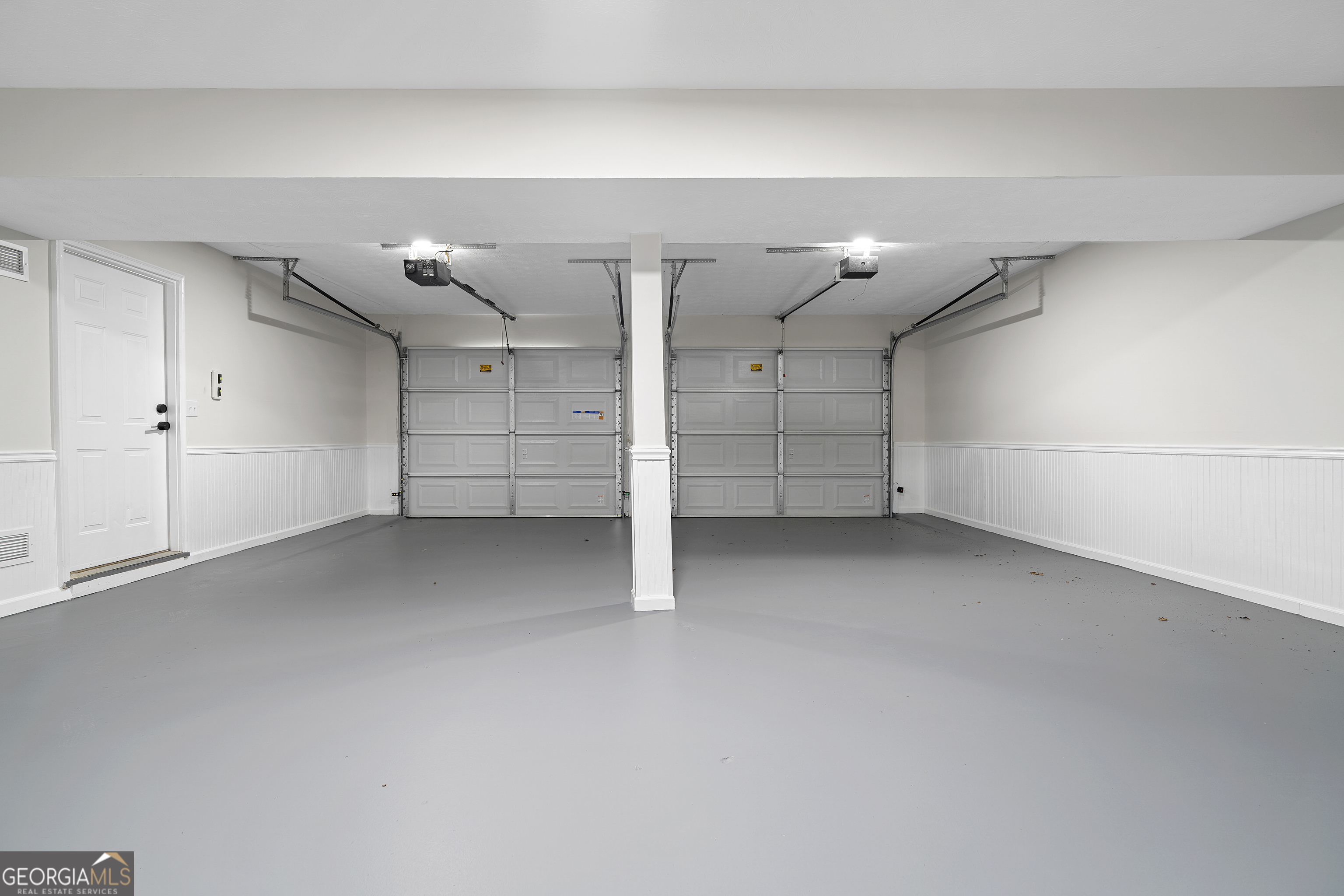 870 Long Branch Circle