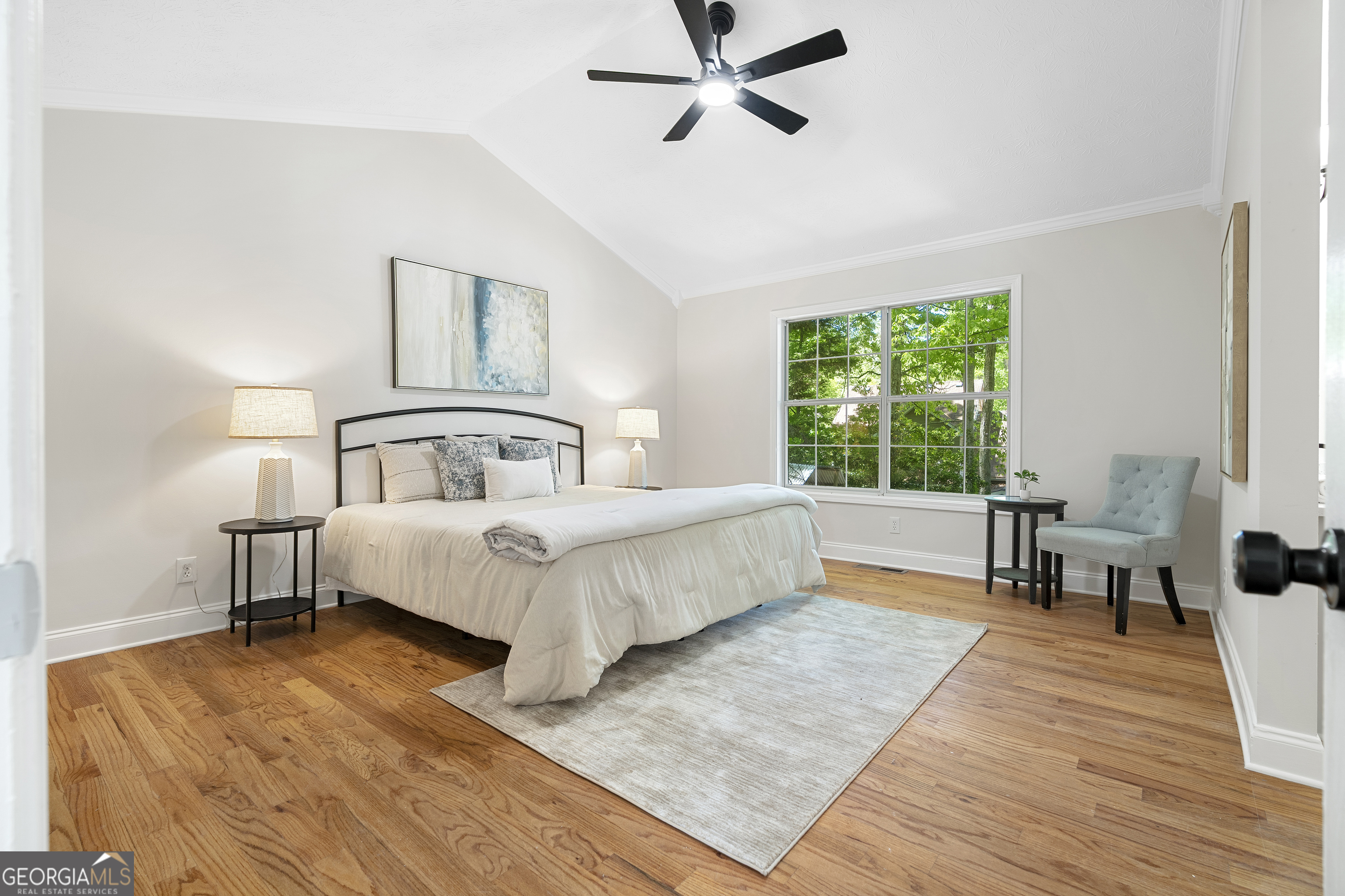 870 Long Branch Circle