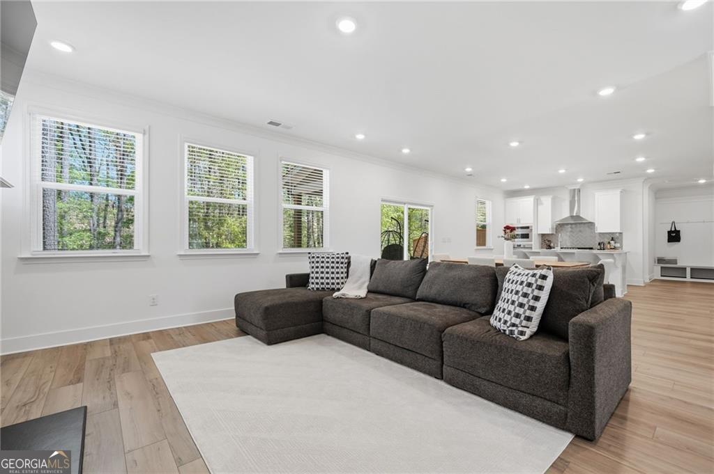 143 Meadow View Loop