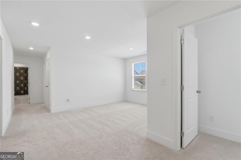143 Meadow View Loop