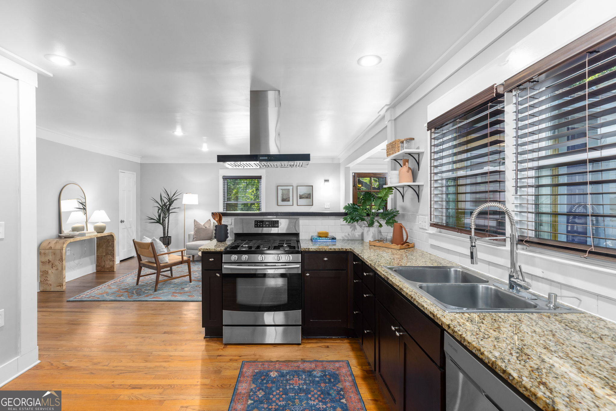 103 Mortimer Street SE
