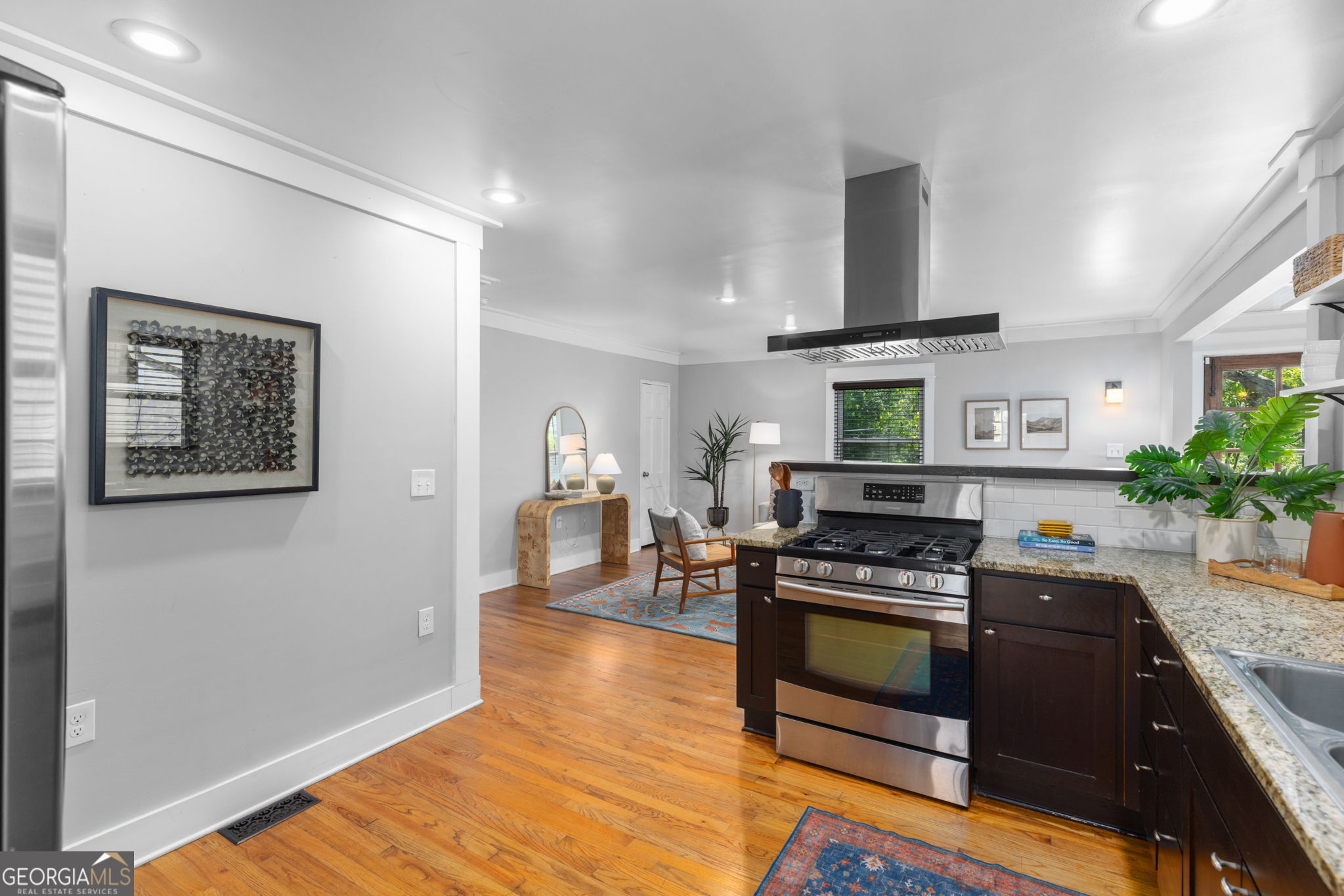 103 Mortimer Street SE
