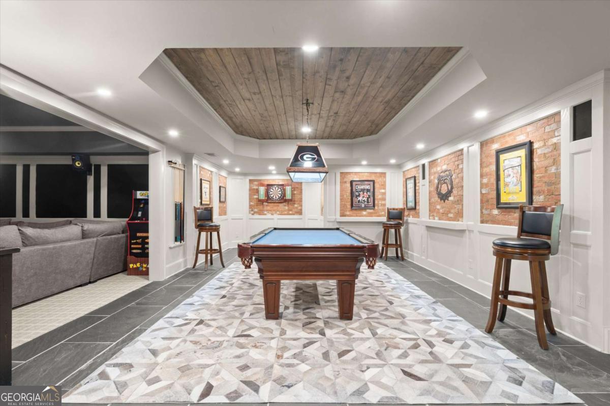 110 Old Barn Court