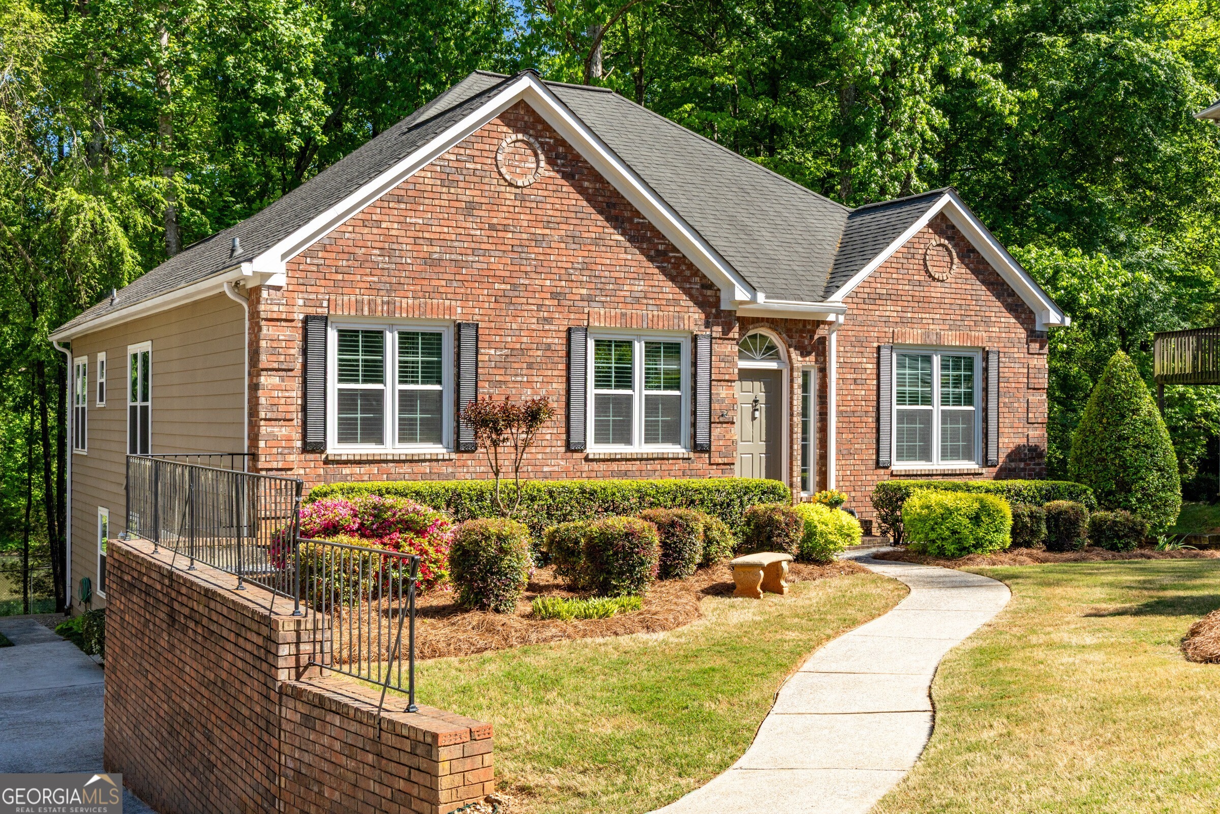 342 Inwood Trail