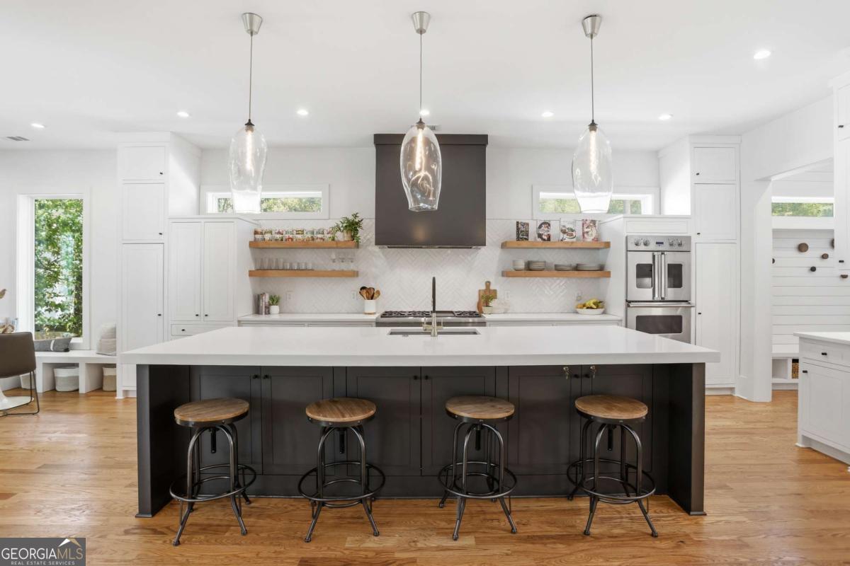 2420 Wawona Drive NE