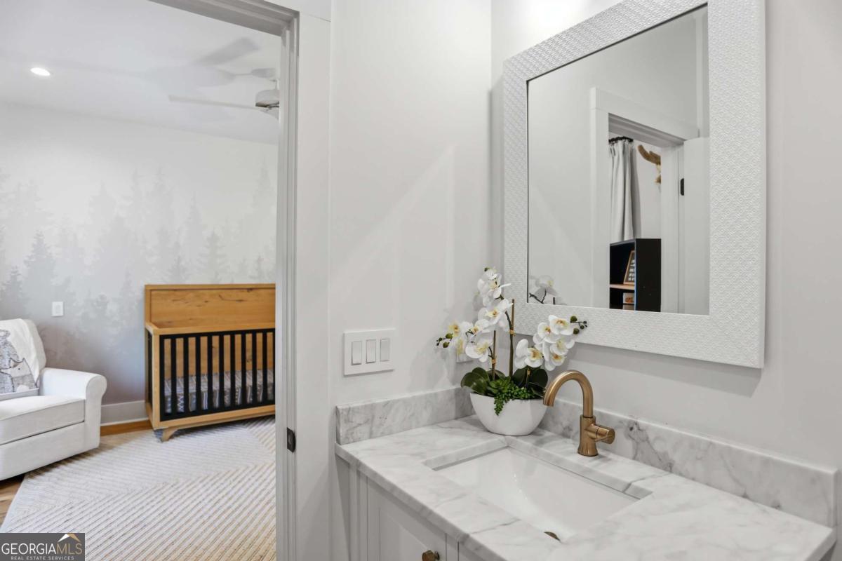 2420 Wawona Drive NE