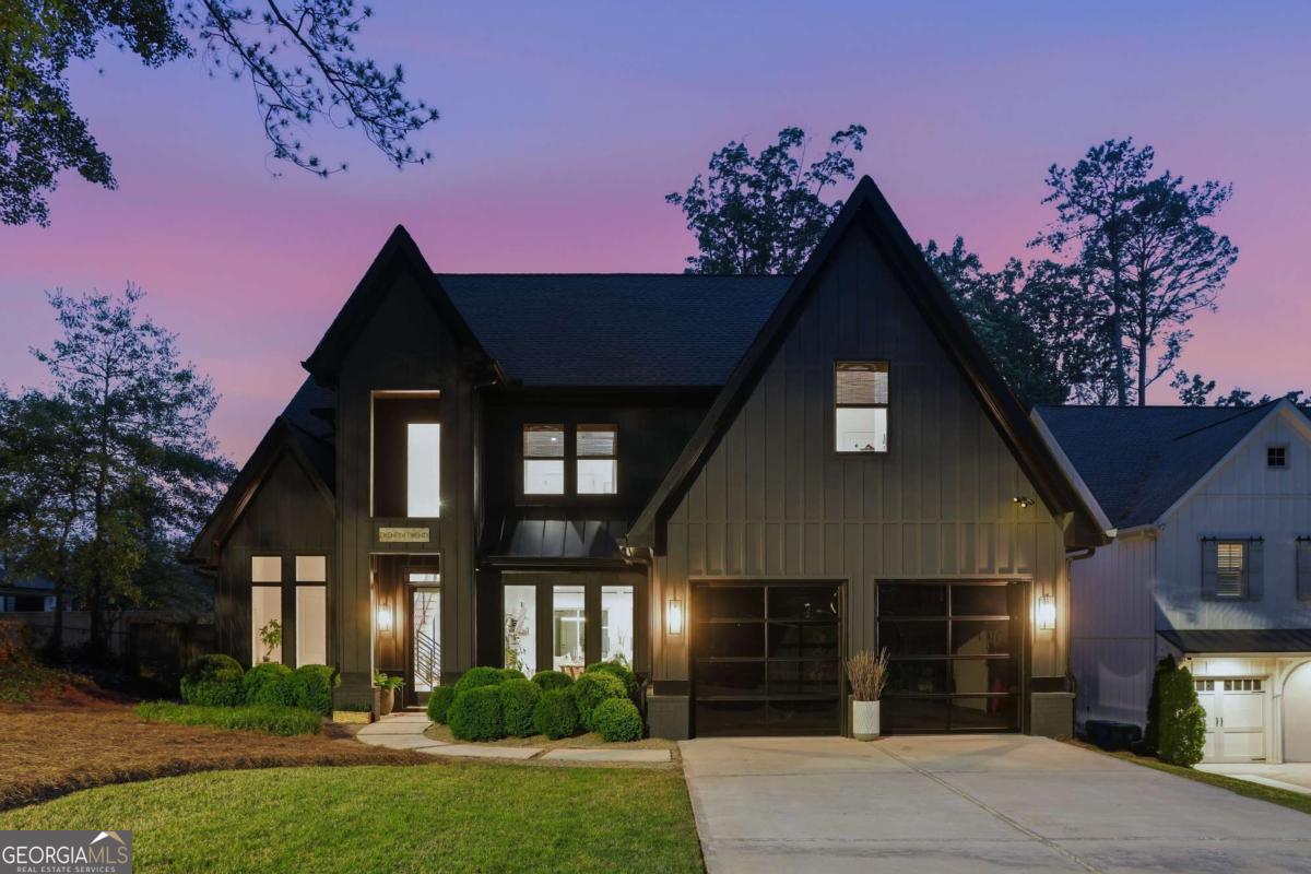 2420 Wawona Drive NE