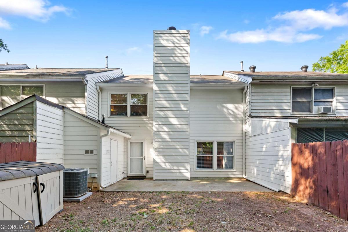 874 Baltimore Place SW