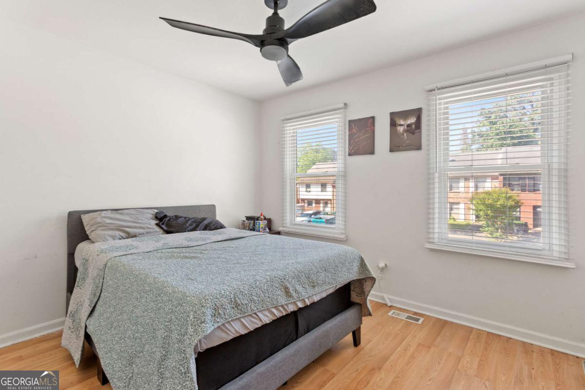 874 Baltimore Place SW