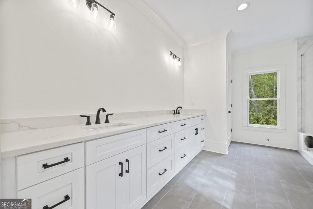 611 Foster Park Lane