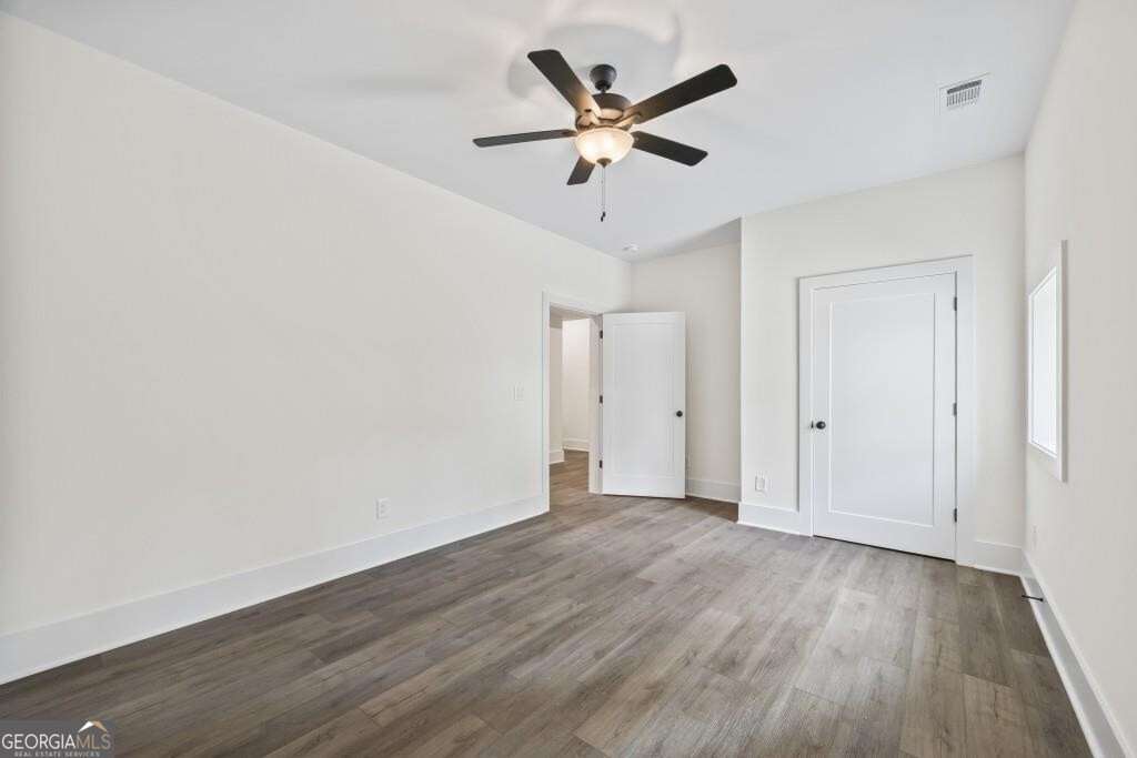 611 Foster Park Lane