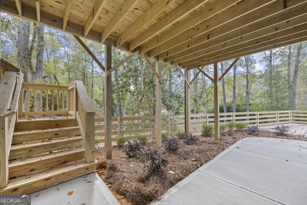 611 Foster Park Lane