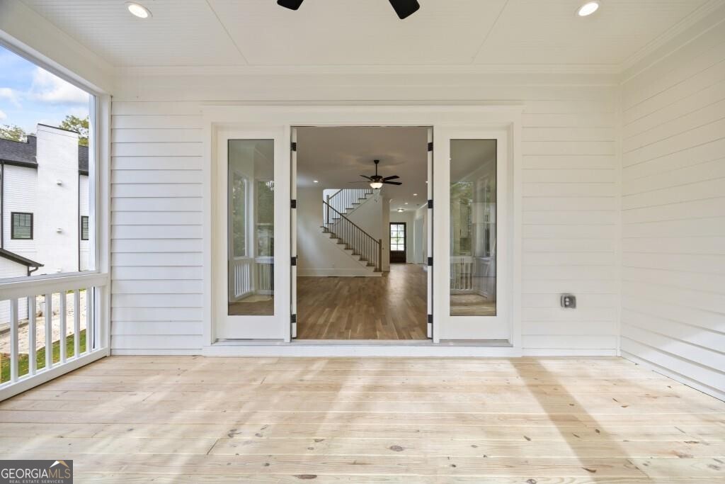 611 Foster Park Lane