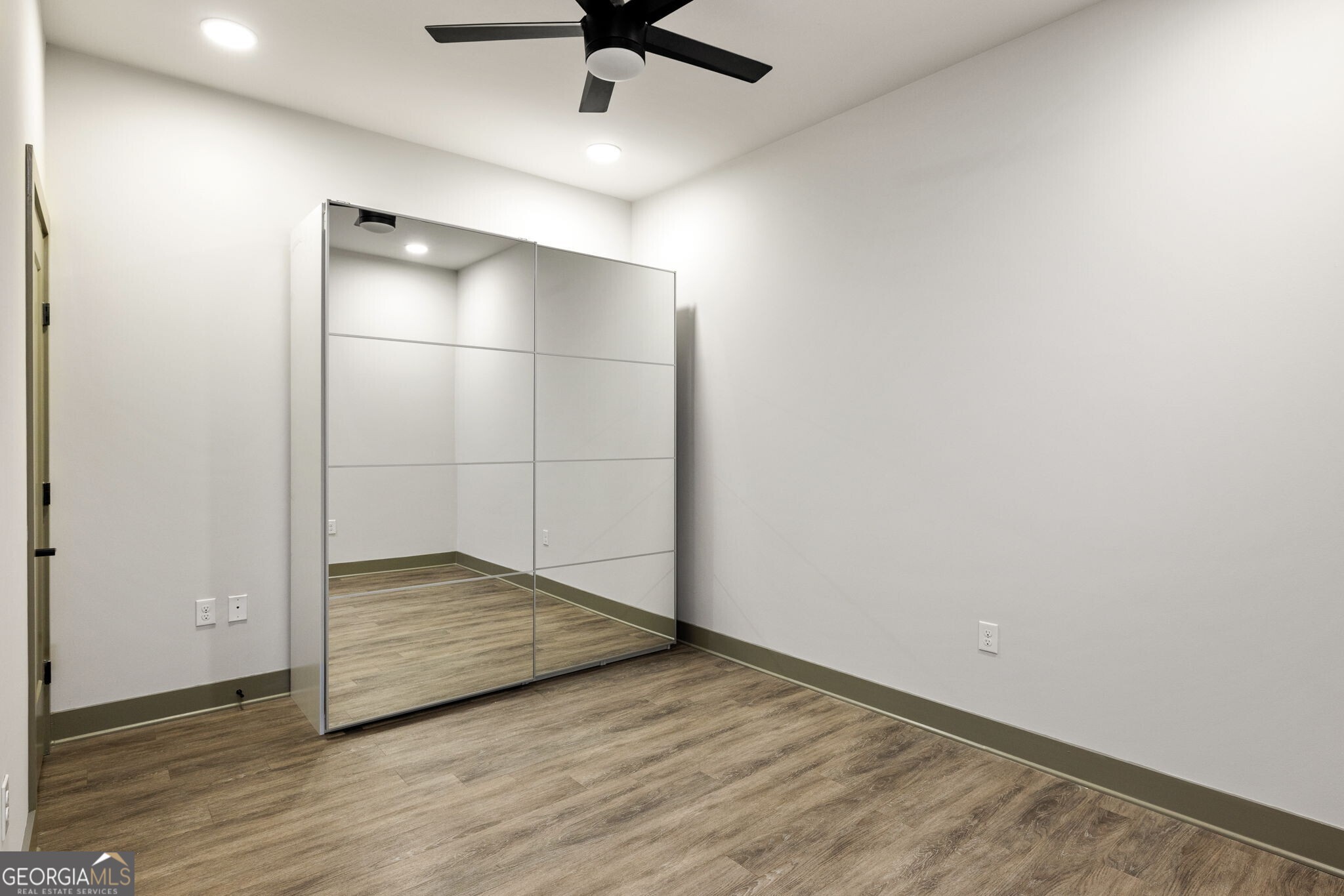 764 Memorial Drive SE # 15