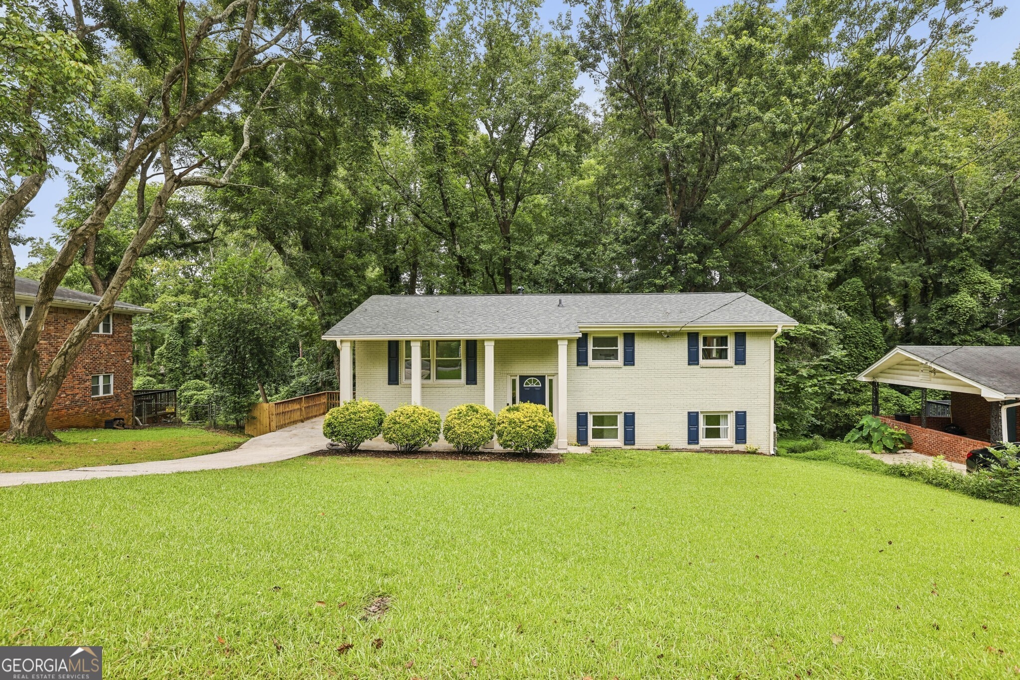 3453 Tulip Drive