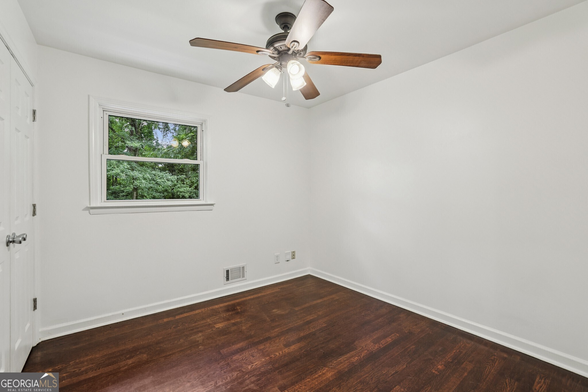 3453 Tulip Drive