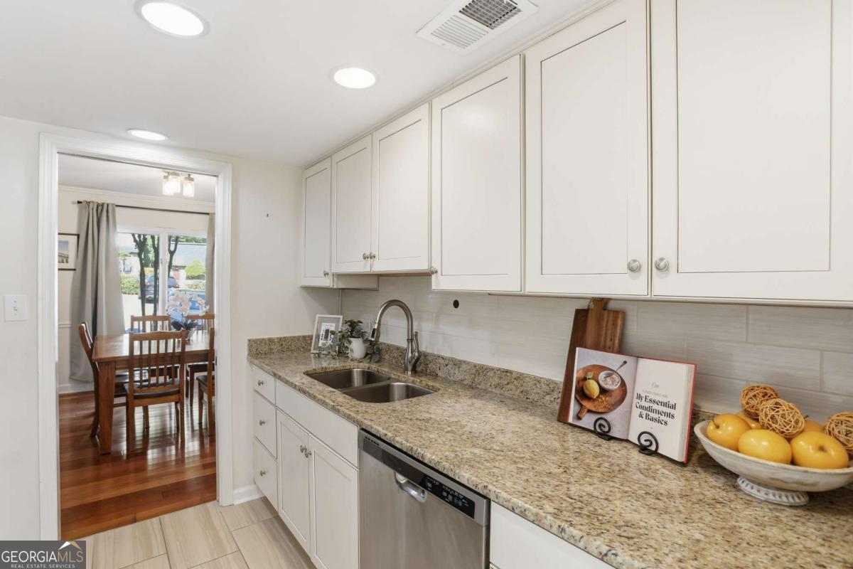 91 Ivy Trail NE