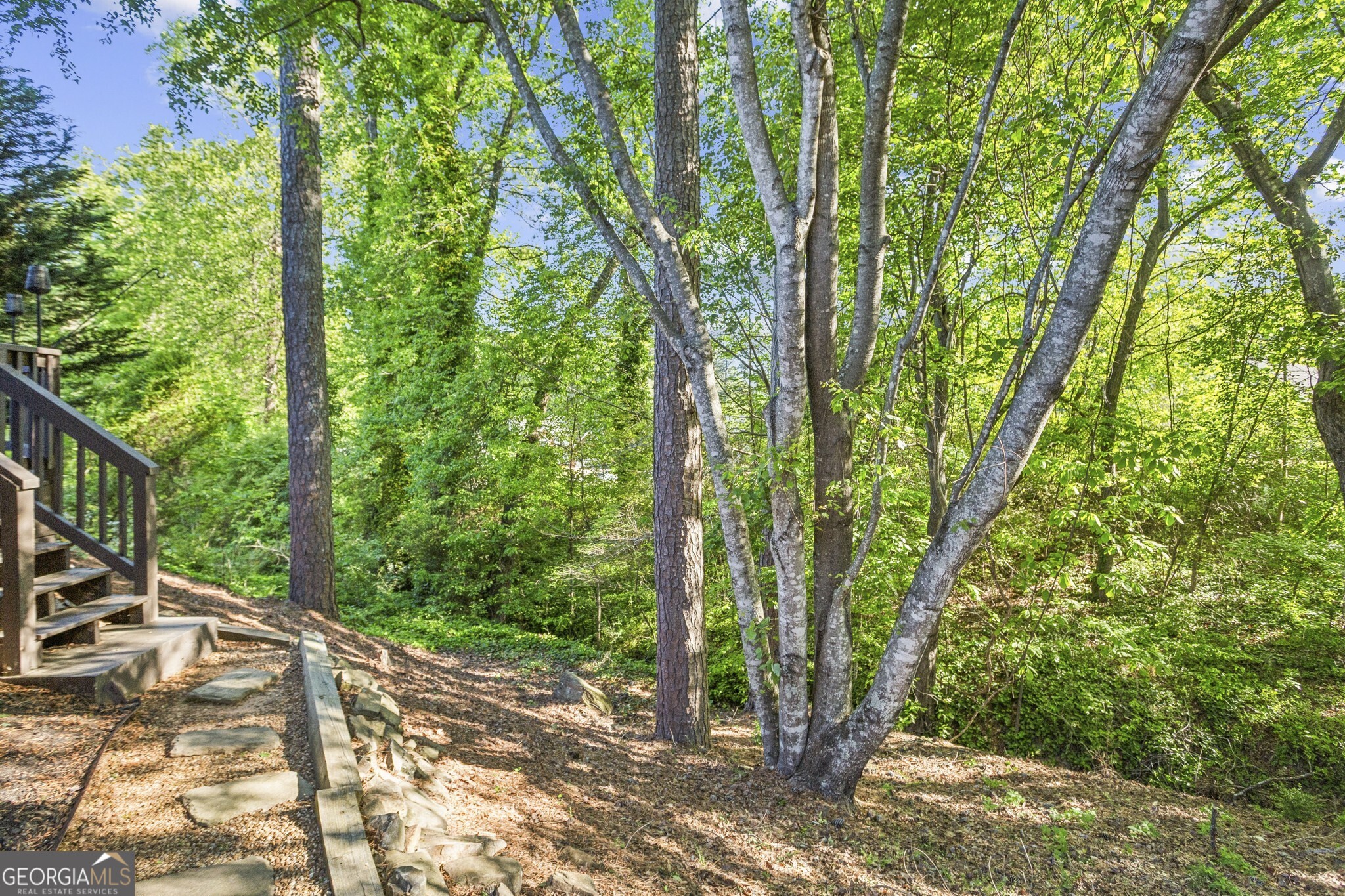2158 Marne Glen NW