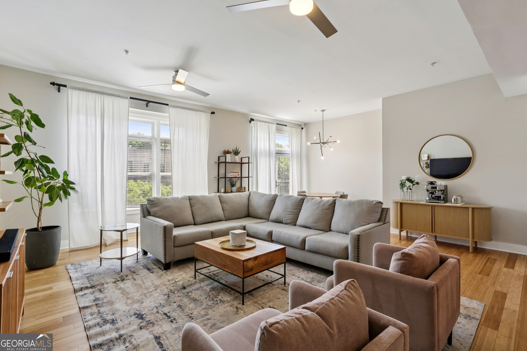 933 Garrett Street SE # 306