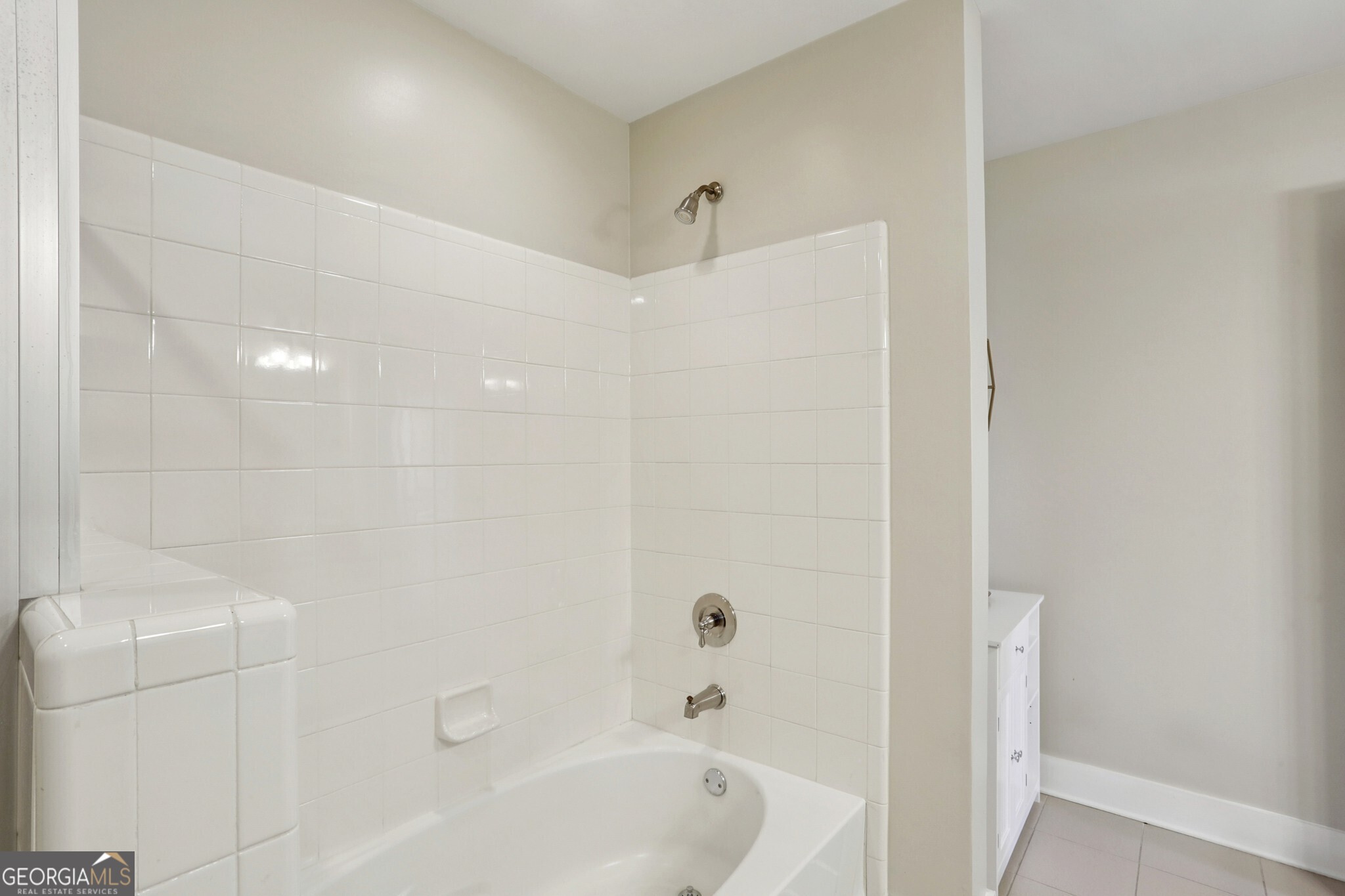 933 Garrett Street SE # 306