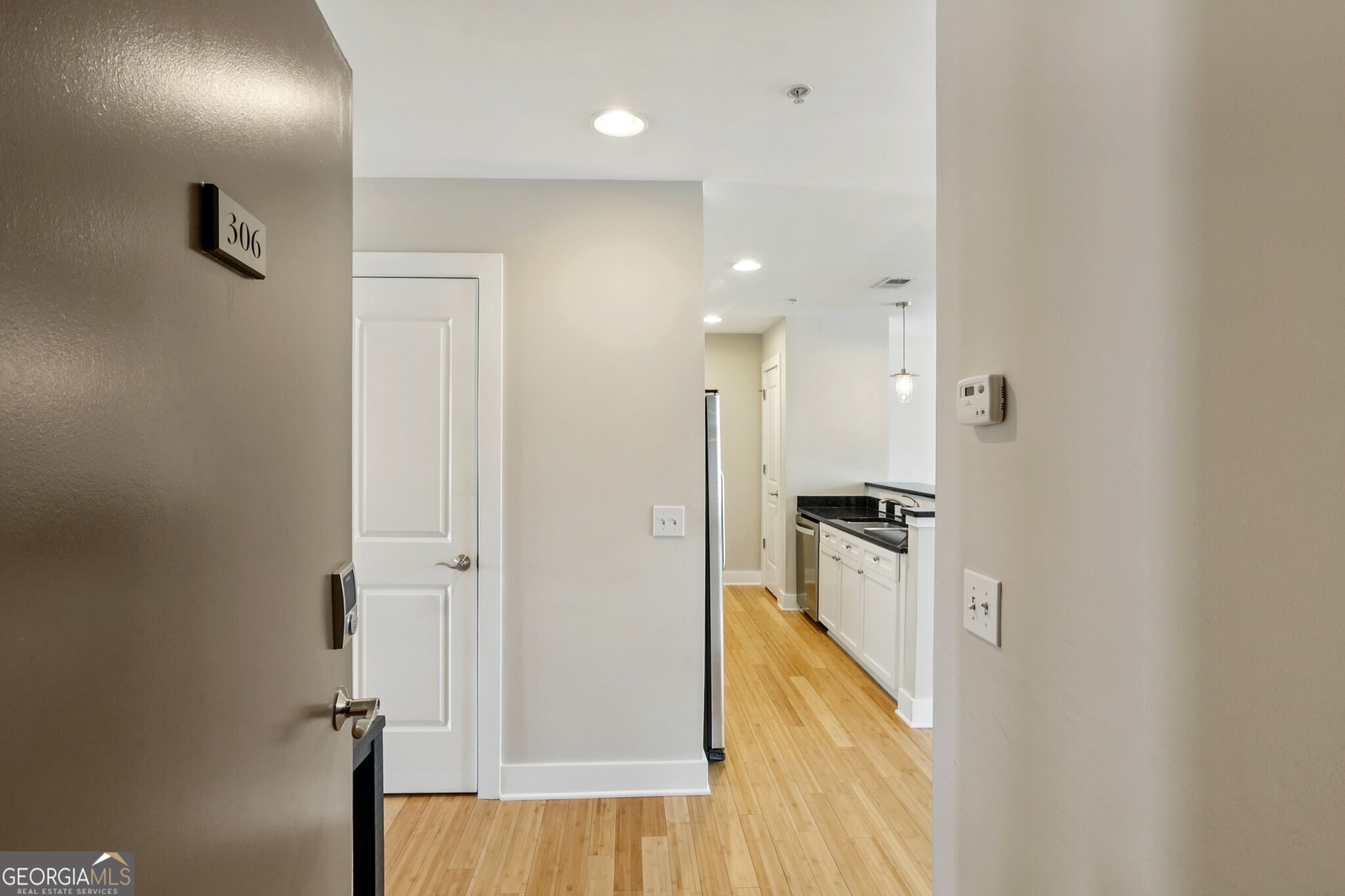 933 Garrett Street SE # 306