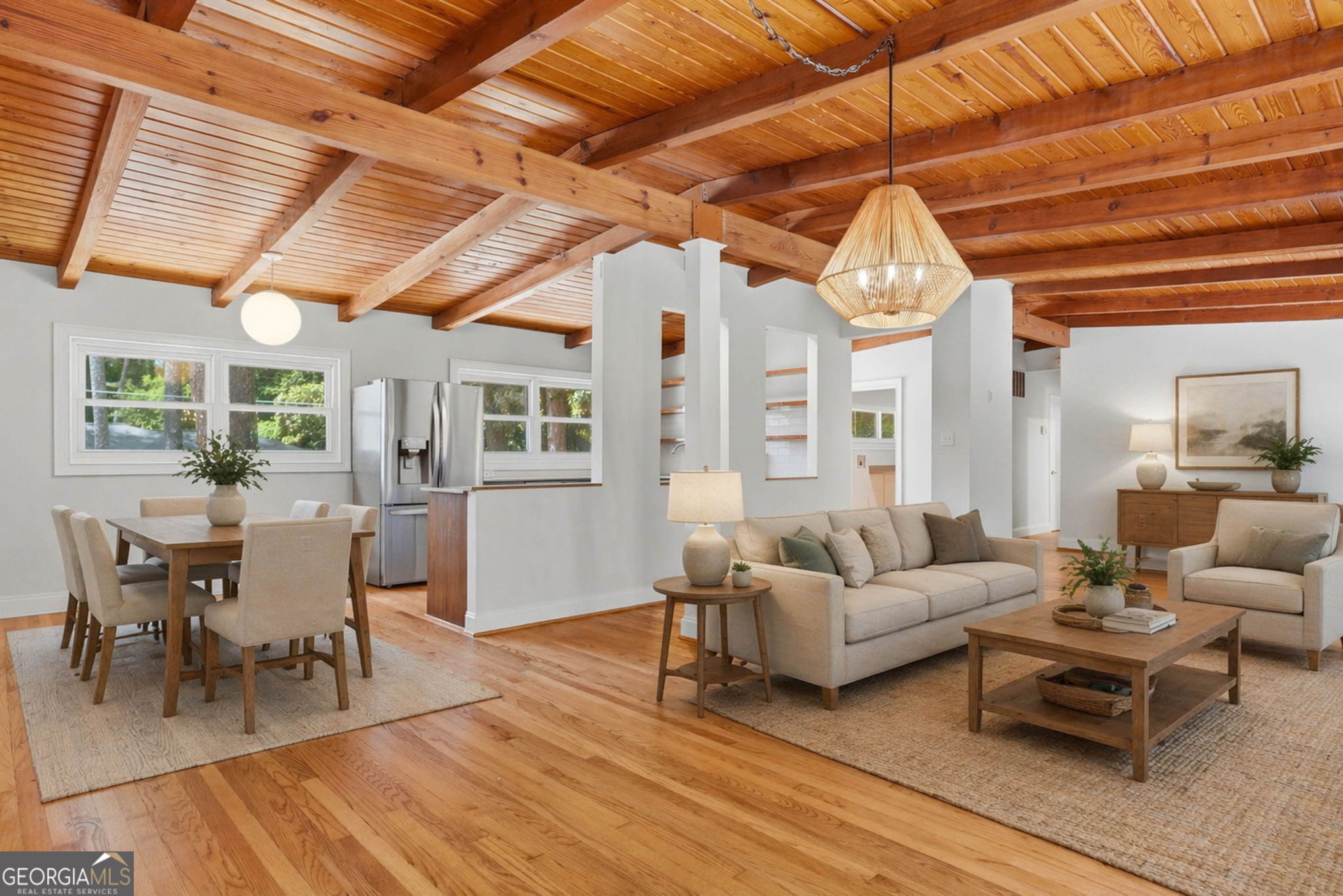 1963 Forest Green Drive NE