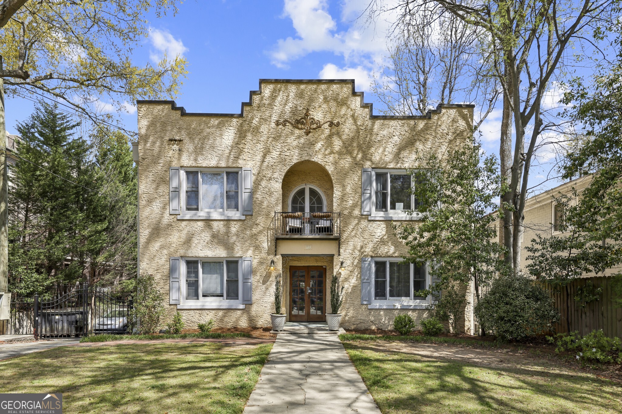 70 Sheridan Drive NE # 9