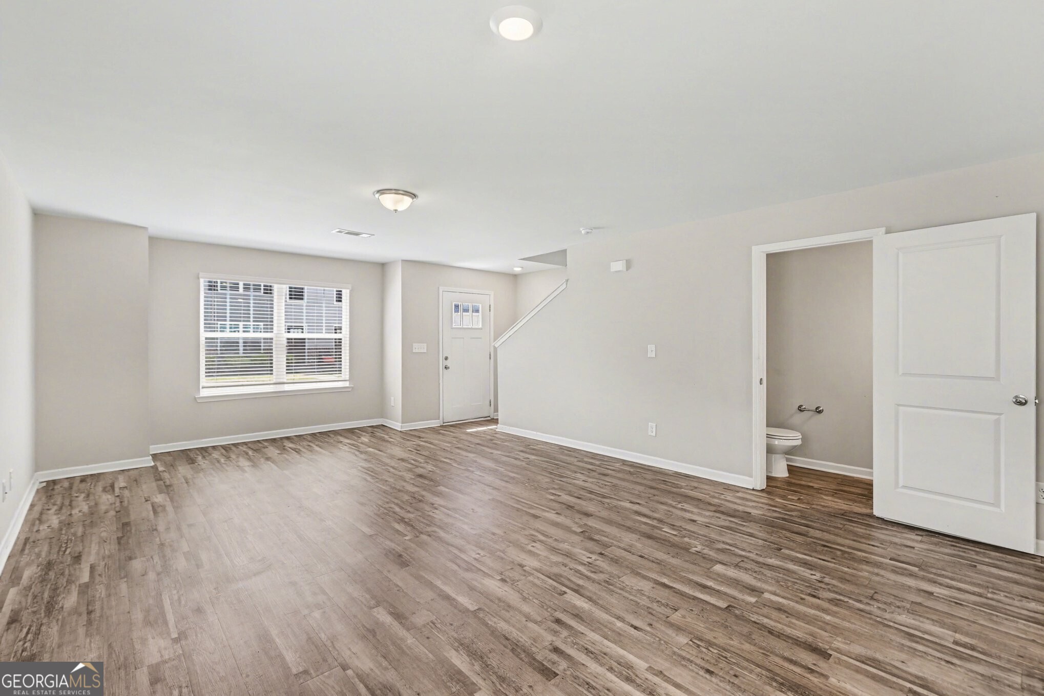 319 Ashigan Street