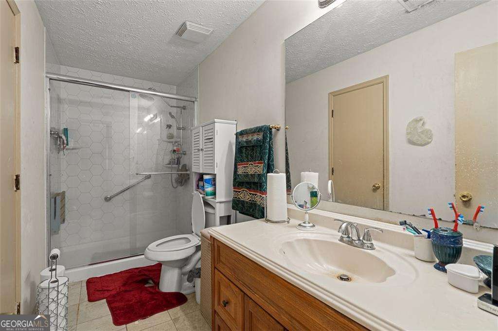4839 Plymouth Trace