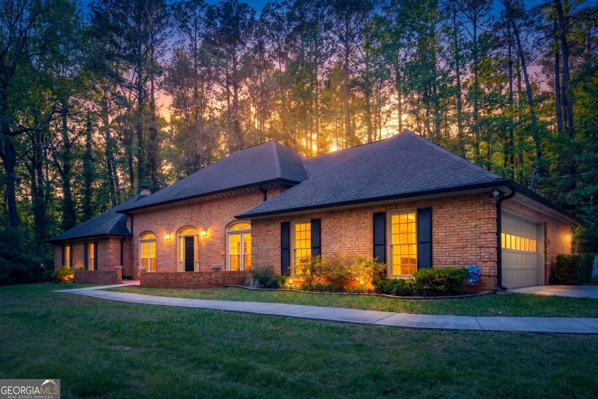1664 Lilburn Stone Mountain Road