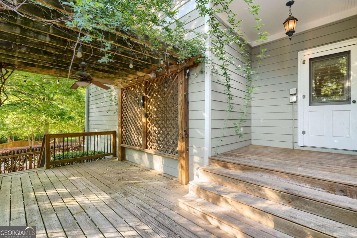 2594 Old Roswell Road SE