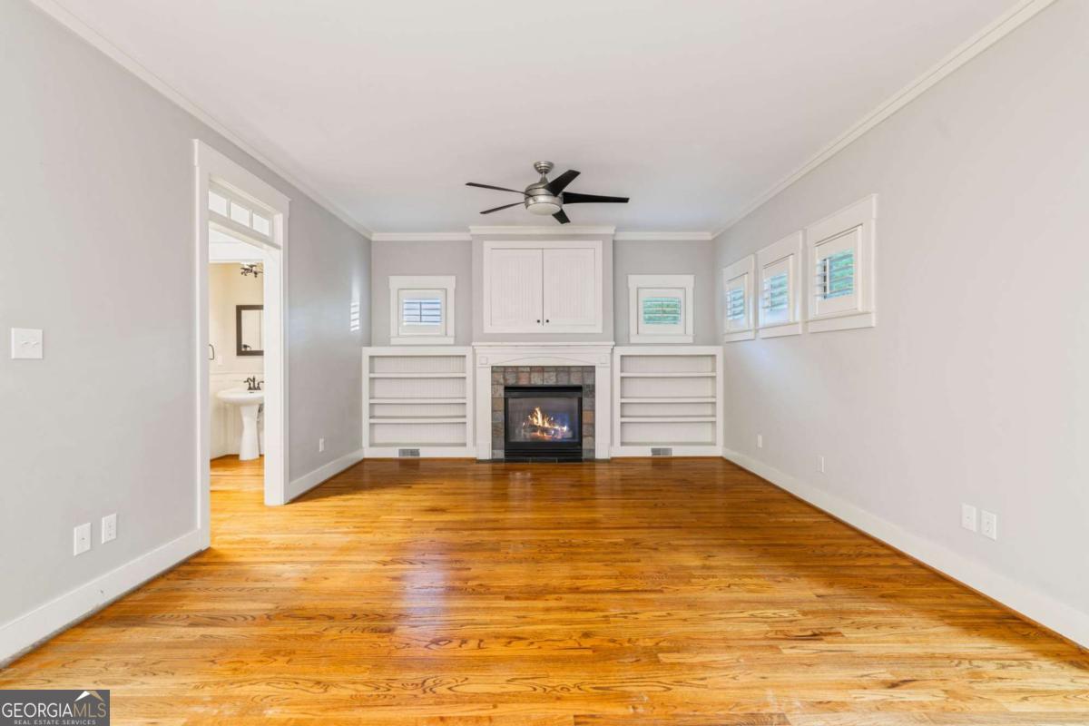 2594 Old Roswell Road SE