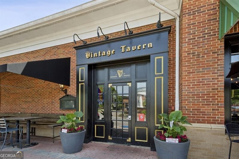 208 Madison Lane SE # 208