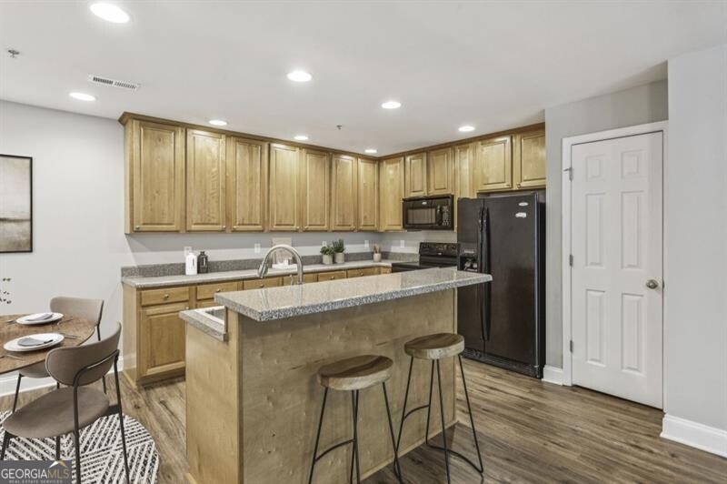 208 Madison Lane SE # 208